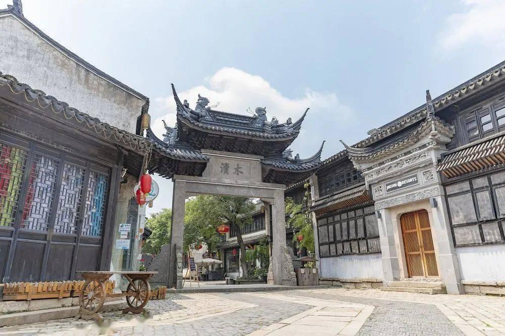 延长春节假期、取消调休拼假，你支持哪个？游戏画面